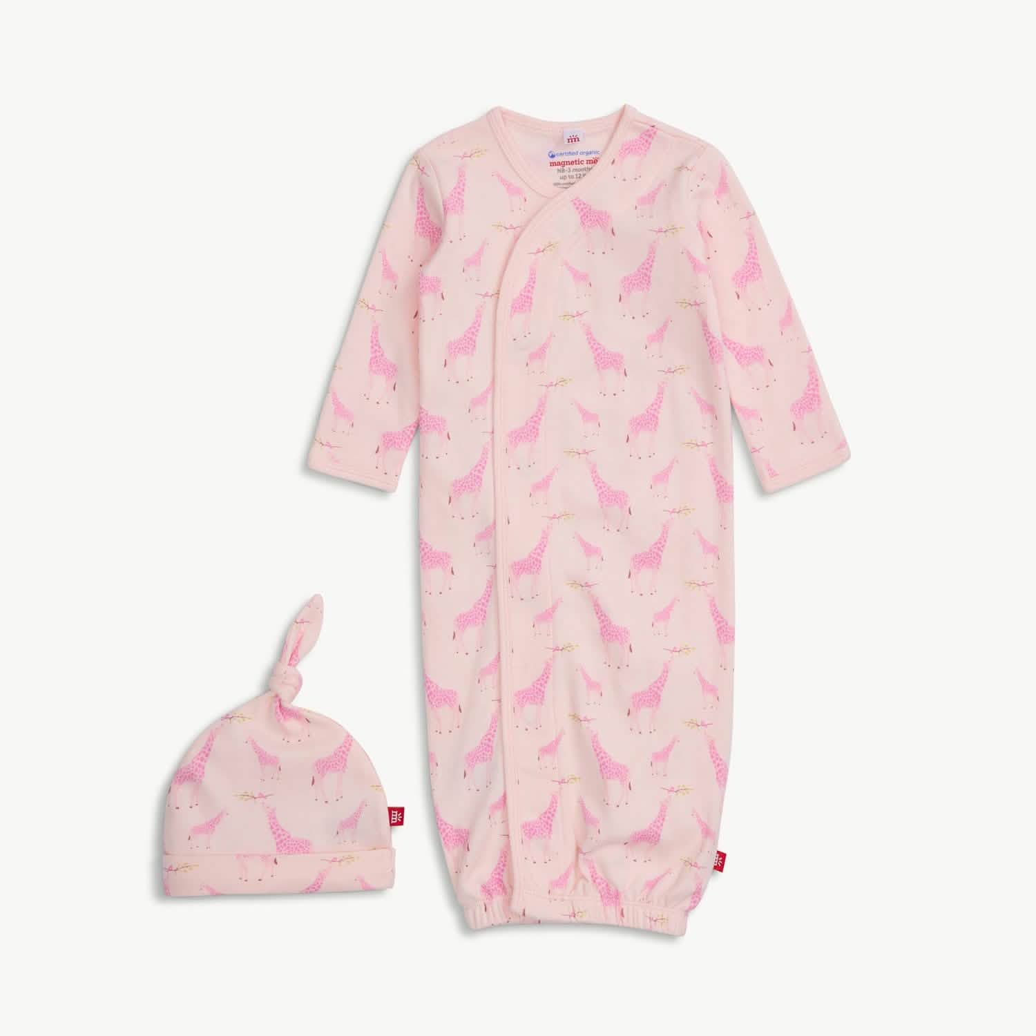 pink jolie giraffe organic cotton magnetic open bottom gown + hat set